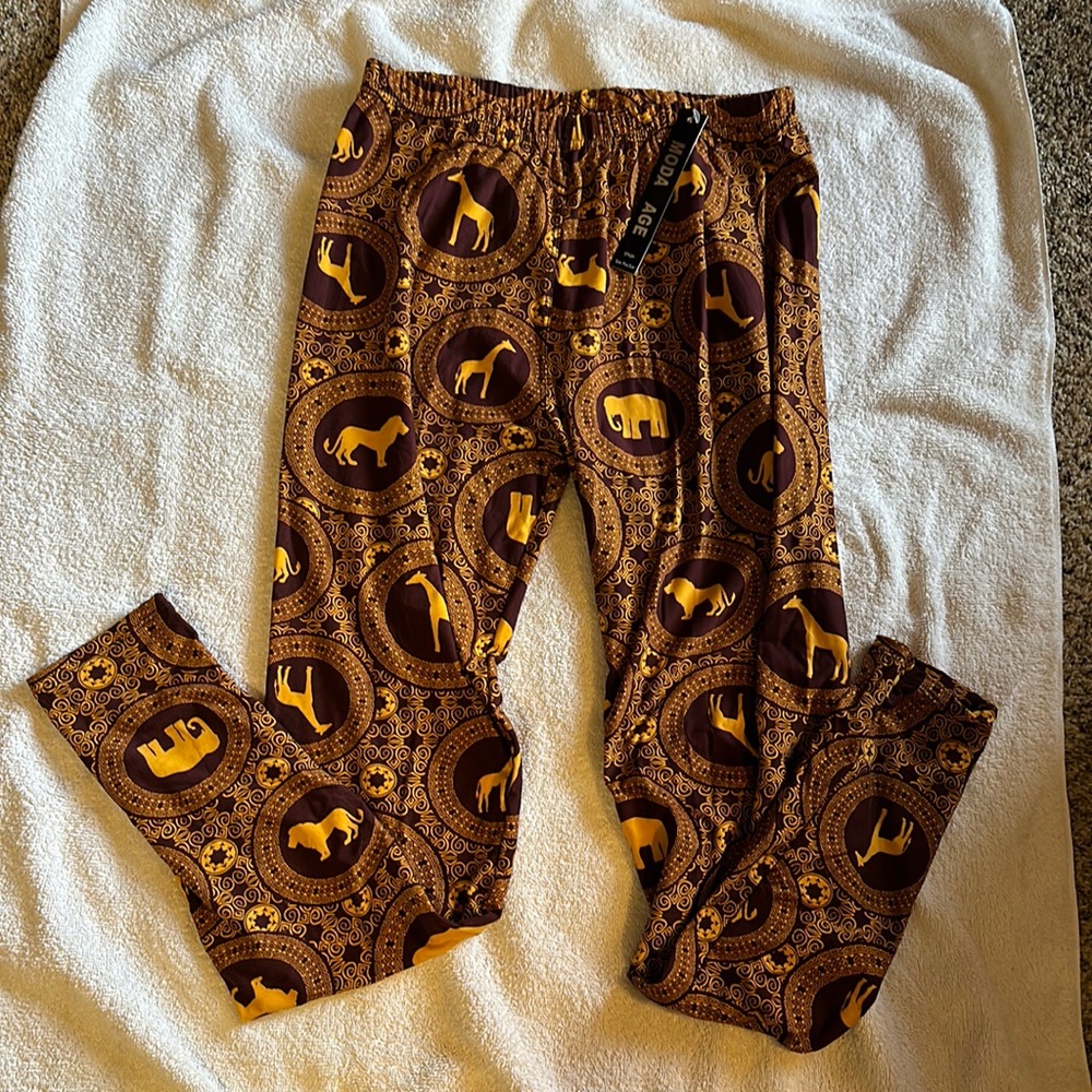 2 Pair of Leggings. - Plus Size
